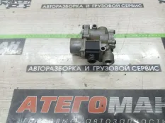 Кран ABS Mercedes-Benz Axor 2003 0044296544 2628 6X4 4200 926 OM 906, передний