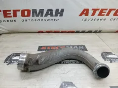 Патрубок Mercedes-Benz Actros 2012 4710985007 ТЯГАЧ OM 471 LA