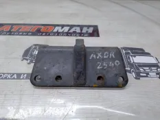 Кронштейн Кабины Mercedes-Benz Axor 9303100258