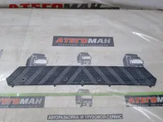 Накладка Бампера Mercedes-Benz Arocs 2015 9608850311 ТЯГАЧ 471.900 OM 471 LA, передняя