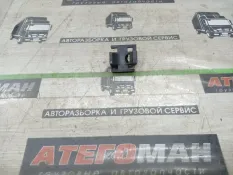 Кронштейн Mercedes-Benz Arocs 2015 9414291040 ТЯГАЧ 471.900 OM 471 LA, левый