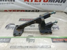 Кронштейн Mercedes-Benz Arocs 2015 9603250609 ТЯГАЧ 471.900 OM 471 LA, задний