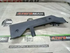 Накладка Mercedes-Benz Arocs 2015 9608859074 ТЯГАЧ 471.900 OM 471 LA, левая