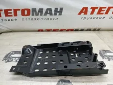 Кронштейн Mercedes-Benz Arocs 2015 9609100411 ТЯГАЧ 471.900 OM 471 LA