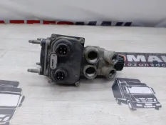 Главный тормозной кран Mercedes-Benz Axor 2013 0034319506 1824 OM906