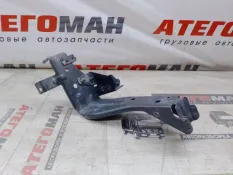 Кронштейн Volvo FH (4) 2017 84058023 13.460 ТЯГАЧ