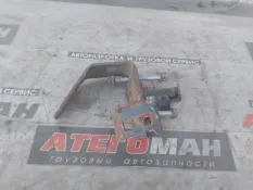 Кронштейн Mercedes-Benz Axor 2013 9414317840 1824 OM906