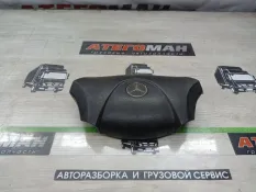 Накладка декоративная Mercedes-Benz Atego 9734640031 2