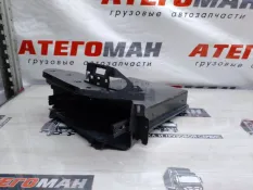 Ящик хранения Volvo FH (4) 2017 82214512 13.460 ТЯГАЧ, передний