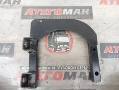 Кронштейн Volvo FH (4) 2017 82158062 13.460 ТЯГАЧ, передний левый