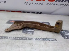 Кронштейн Mercedes-Benz Atego 2002 9406660431 БЕТОНОНАСОС 906.915 OM 906 LA, задний левый
