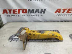 Кронштейн Mercedes-Benz Atego 2002 9403100057 БЕТОНОНАСОС 906.915 OM 906 LA, задний левый