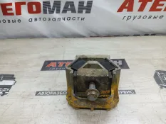 Подушка двигателя Mercedes-Benz Atego 2002 9402401118 БЕТОНОНАСОС 906.915 OM 906 LA, задняя