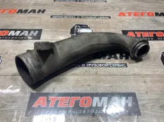 Патрубок Mercedes-Benz Atego 2002 9060982107 БЕТОНОНАСОС 906.915 OM 906 LA