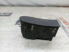 Блок управлением стеклоподъемников Man Tgl 81258067099, правый