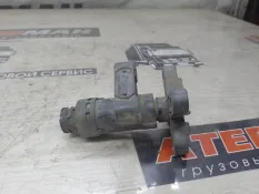 Кран уровня пола (воздушный) Mercedes-Benz Atego 0035422618, задний