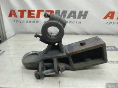 Кронштейн Mercedes-Benz Atego 9433234784, передний правый