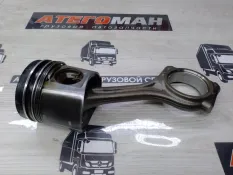 Поршень Mercedes-Benz Axor 2009 9060300620 1824 OM 906 LA