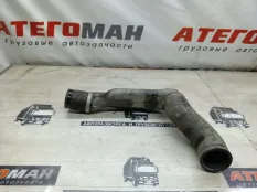 Патрубок Mercedes-Benz Actros 2010 9425010156 ТЯГАЧ OM 501 LA
