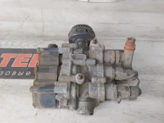 Кран уровня пола (воздушный) Mercedes-Benz Atego 0003276725