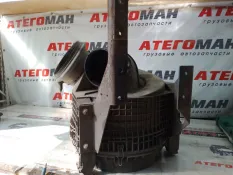 Корпус воздушного фильтра Mercedes-Benz Actros 2010 0040942504 ТЯГАЧ OM 501 LA