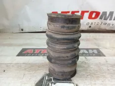 Патрубок интеркулера Mercedes-Benz Atego 0015018082, передний