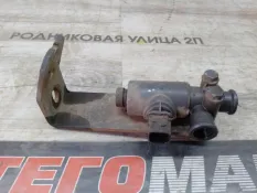 Клапан электромагнитный Mercedes-Benz Atego 0009973512, задний