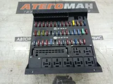 Блок предохранителей Mercedes-Benz Atego 0015430615