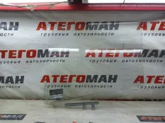 Стекло Двери Mercedes-Benz Atego 9737200247, переднее правое