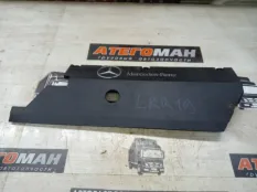 Крышка Mercedes-Benz Atego 9060742247 OM906