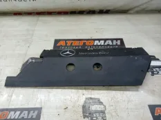 Крышка Mercedes-Benz Atego 9060741647 OM906