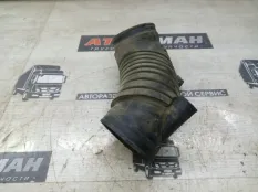 Патрубок турбокомпрессора Mercedes-Benz Atego 2005 9735280082 1223 OM906