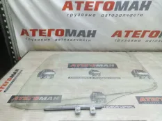 Стекло Двери Mercedes-Benz Atego 9737200247, переднее правое