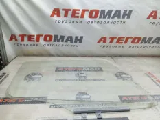 Стекло Двери Mercedes-Benz Atego 9737200247, переднее правое
