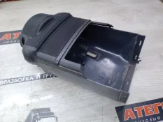 Накладка Mercedes-Benz Atego 9734620043