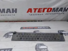Накладка порога Mercedes-Benz Axor 2003 9736840121 2628 6X4 4200 926 OM 906, передняя