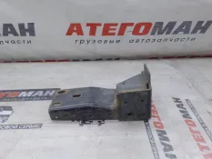Кронштейн Mercedes-Benz Atego 2003 9405200733 1823 ОМ906 LAIII, передний правый