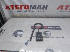 Пульт управления пневмоподвеской Mercedes-Benz Atego 0015458213