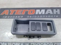 Рамка Mercedes-Benz Atego 9418270043