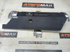 Крышка Mercedes-Benz Atego 9060742247 OM906