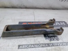 Кронштейн Mercedes-Benz Atego 2015 9674910115 1318 ОМ934