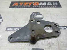 Кронштейн Цилиндра Mercedes-Benz Atego 9733101509 OM 904 LA