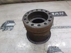 Ступица Mercedes-Benz Atego 9753300825, передняя