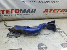 Кронштейн Крыла Mercedes-Benz Atego 9705201533, задний