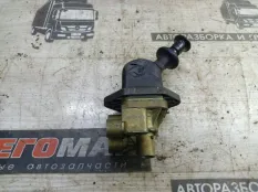 Кран ручного тормоза Mercedes-Benz Atego 0034307381