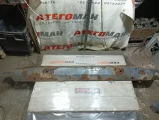 Усилитель бампера Mercedes-Benz Atego 2006 9703170056 818 ОМ904, передний