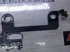 Кронштейн Mercedes-Benz Actros 9453286740, левый