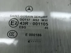 Стекло Двери Mercedes-Benz Atego 28.10.2014 43R001105 1222 924.930, переднее правое