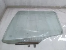 Стекло Двери Mercedes-Benz Atego 9737200118, переднее левое