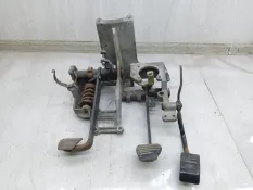 Педальный узел Man Le 81482200123, передний